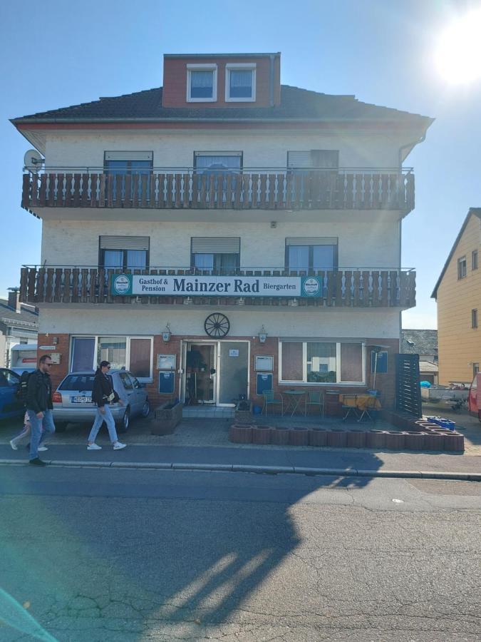 Hotel Mainzer Rad Schwetzingen Esterno foto